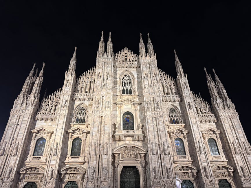 Itin raire pied des monuments Milan travel tourism landmark